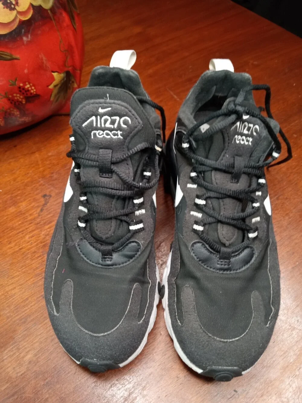 Nike Air Max 270 React Running Shoes Womens Size 6 Sneakers AT6174-004